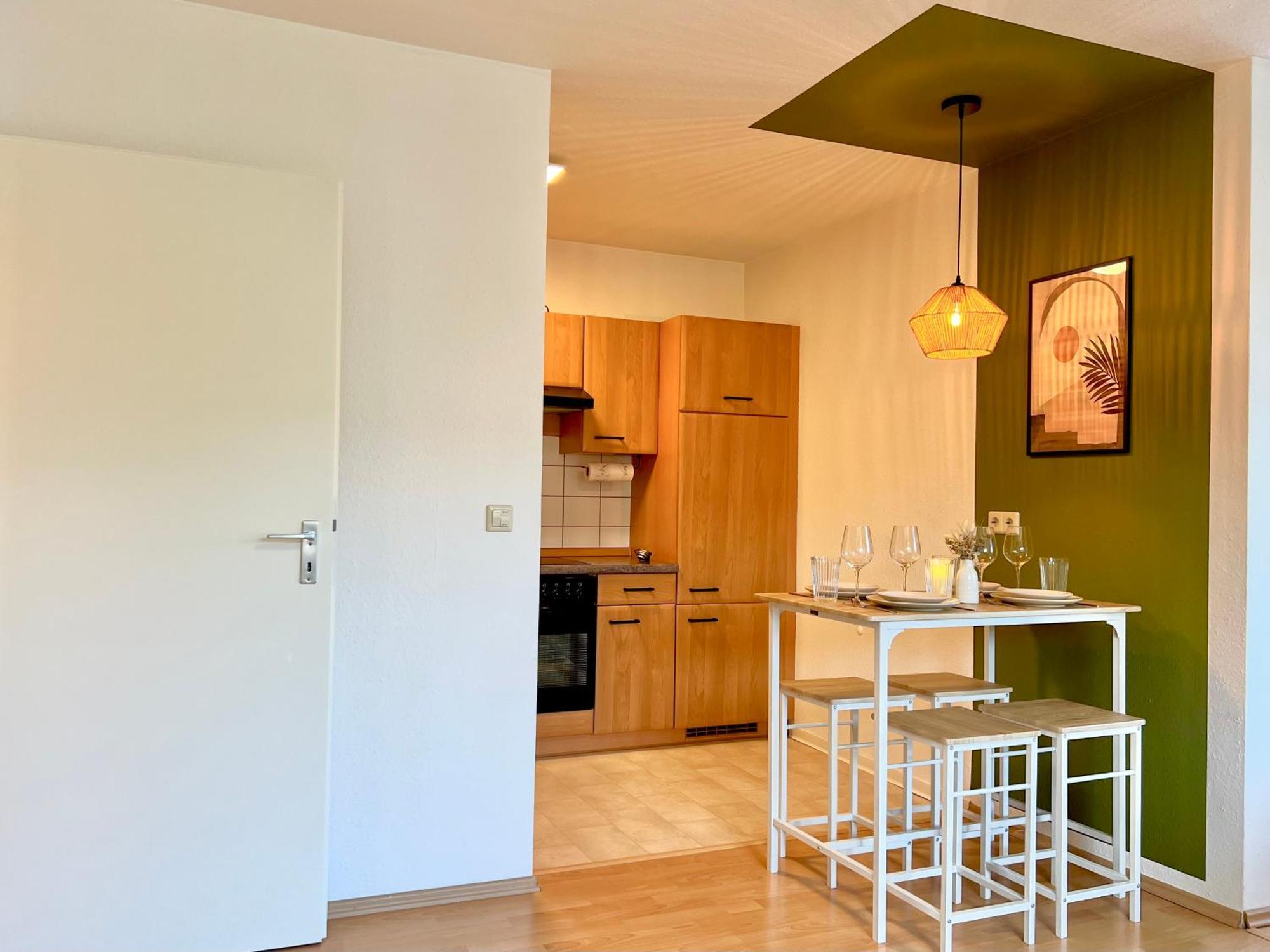 Apartment Modernes Mit Balkon *